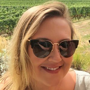 Meet your Posher, Erin